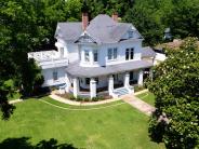 Mathews House. Aerial photo by Geoffrey Reeder