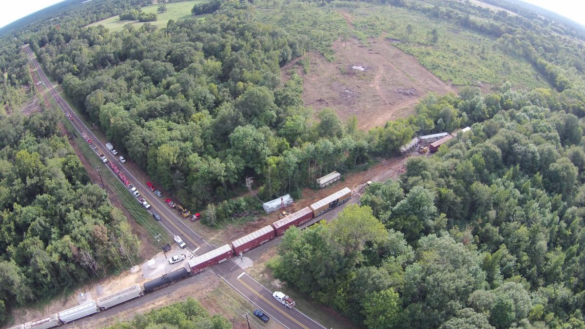 BNSF Derailment on FM 2213 south of San Augustine